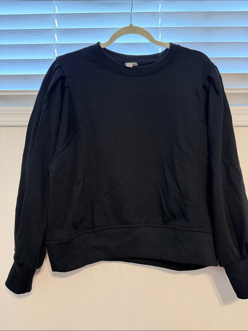 A New Day Black Oversized Crewneck; Women’s Large.